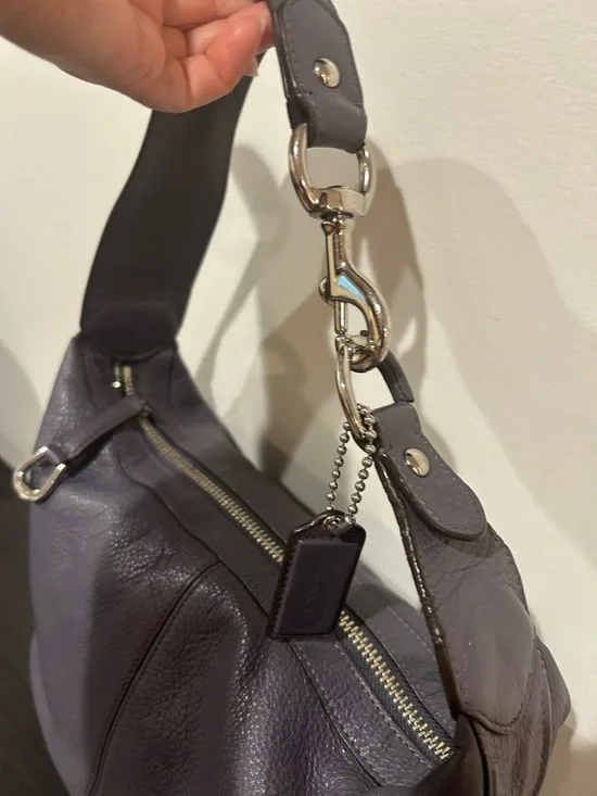 Coach Avery small hobo bag in purple pebbled leather EUC - Picture 6 of 12